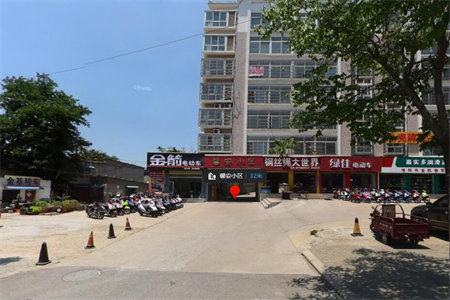 东升龙华园3室2厅2卫138/23车库四楼87万